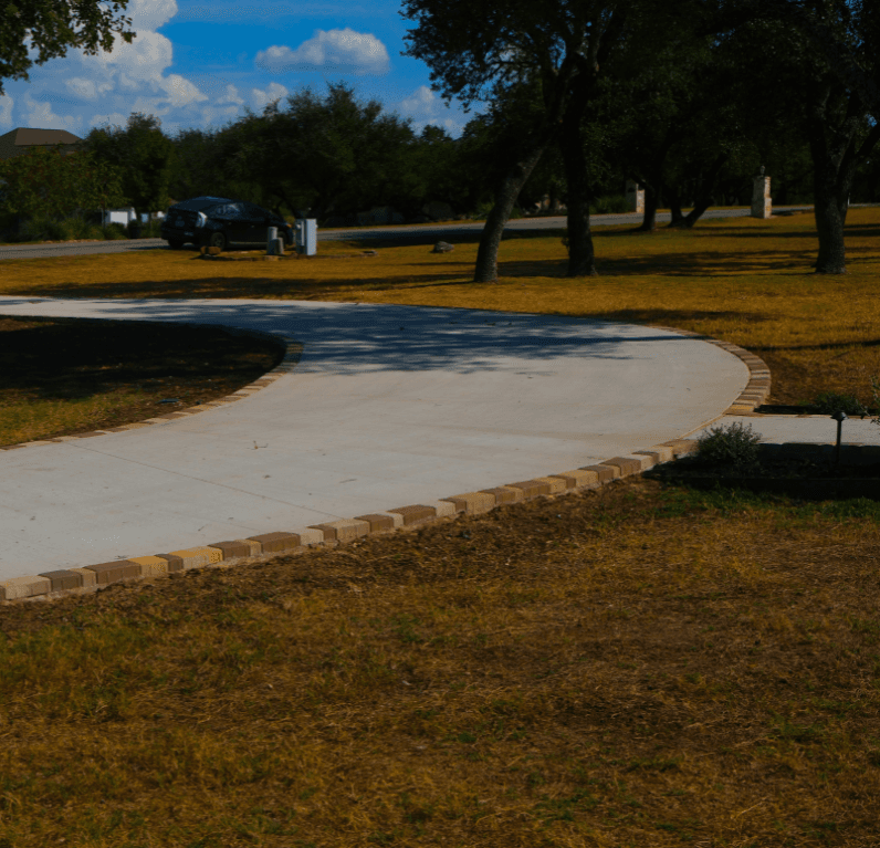 Driftwood Ranch, loop driveway